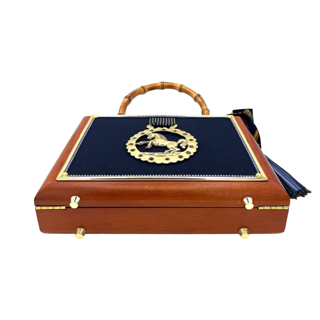 Blackwatch Plaid w/ round Horse Brass Bag