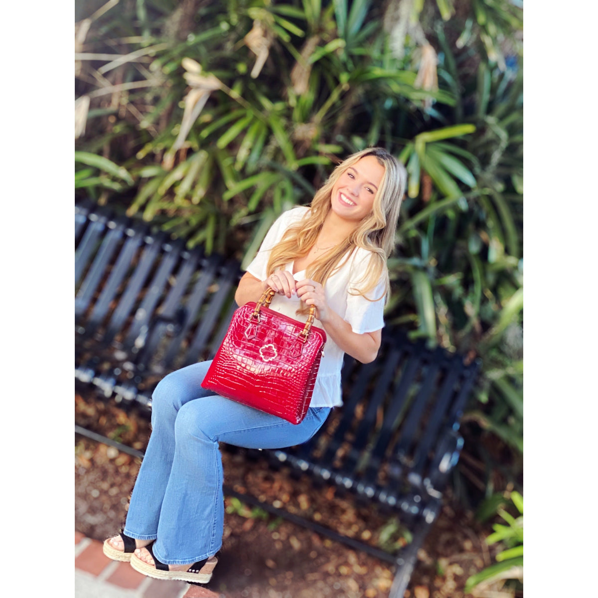 Millie Bag in Candy Apple - Darling Clutch Company